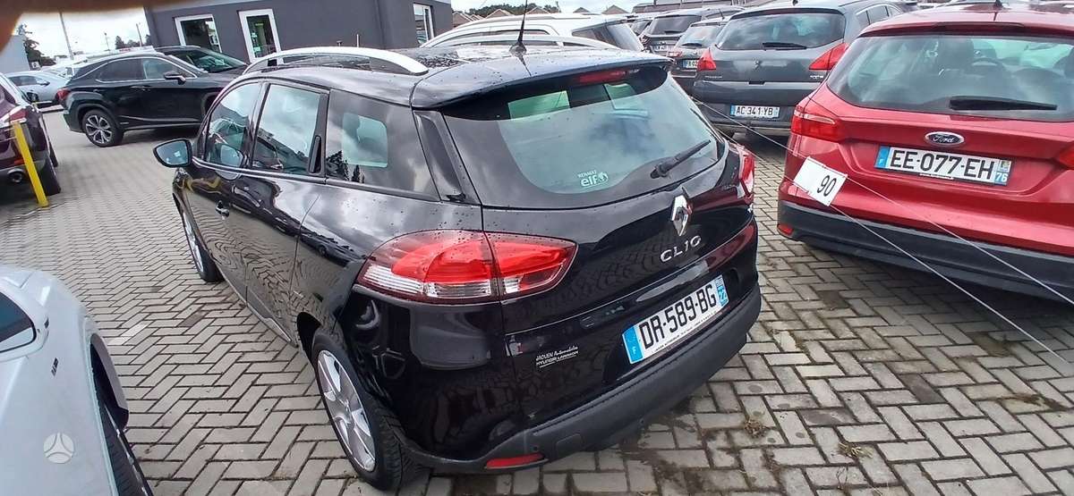Renault Clio 2015 — двигун 1500 cm³, 90 HP (66kW)