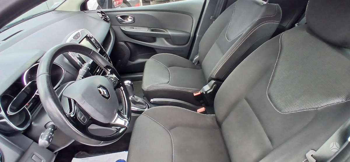 Renault Clio 2015 — фото 6