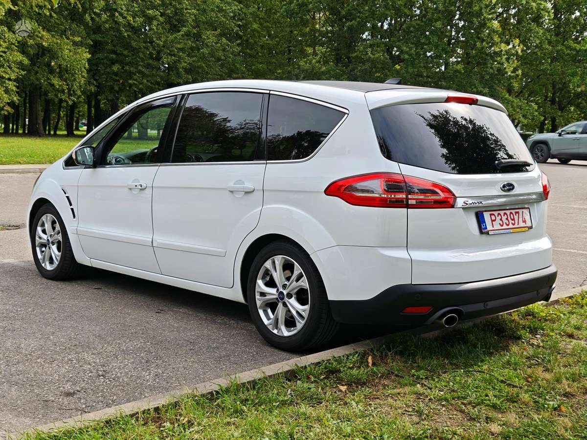 Ford S-MAX 2013 — engine 2200 cm³, 200 HP (147kW)