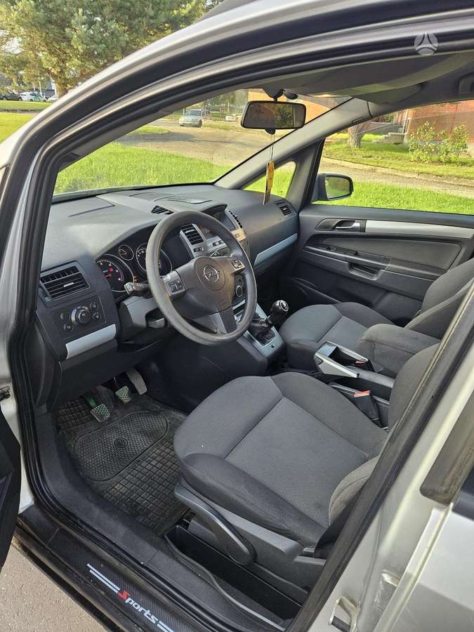 Opel Zafira 2006 — photo 8