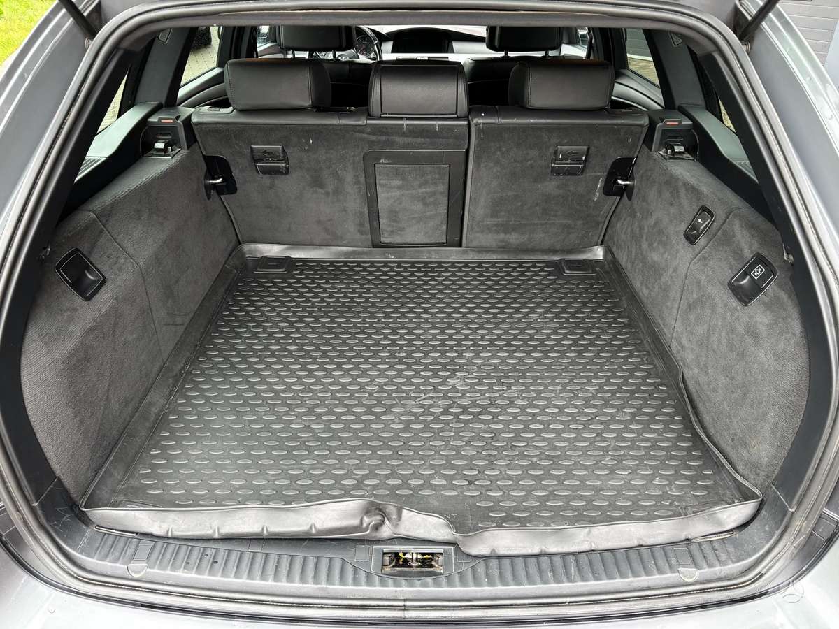 BMW 530 2008 — photo 7