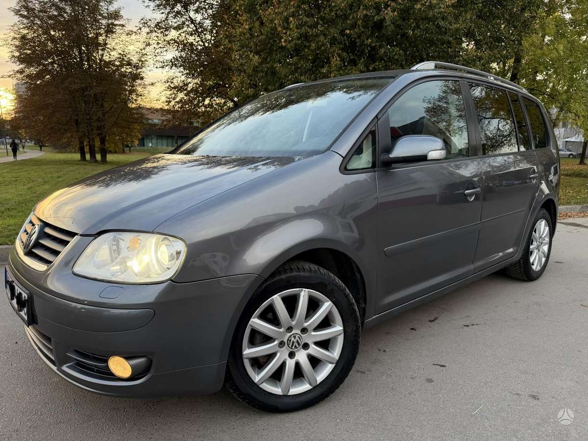 Volkswagen Touran 2005 — photo 12
