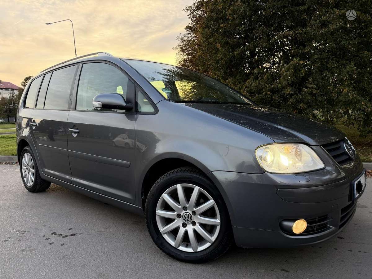 Volkswagen Touran 2005 — photo 13