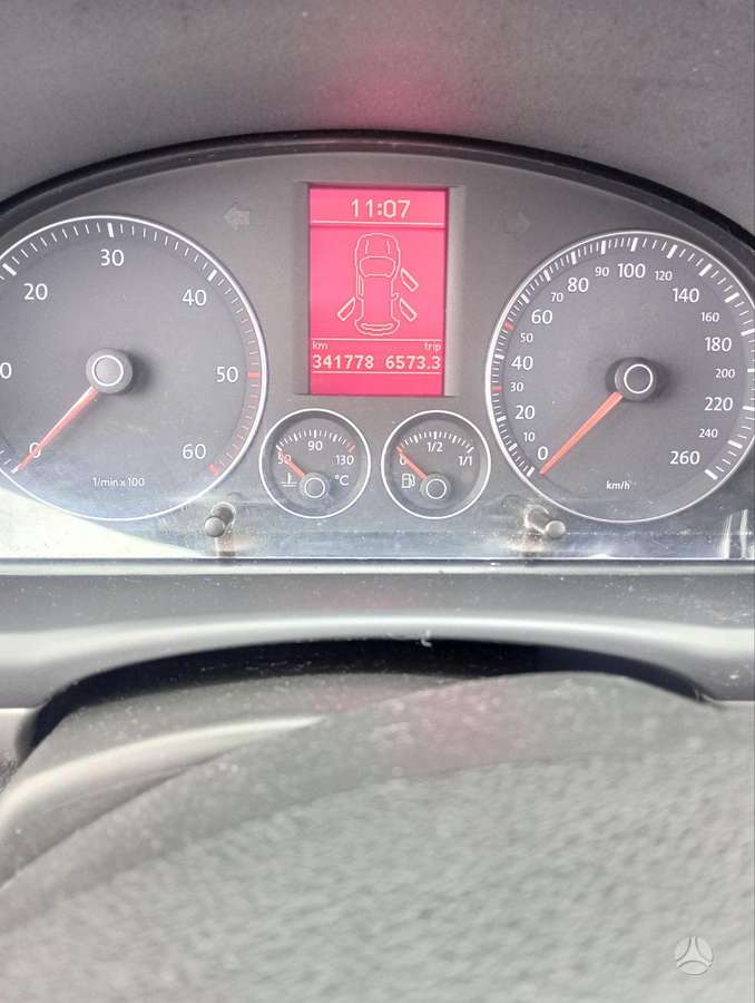 Volkswagen Touran 2007 — photo 16