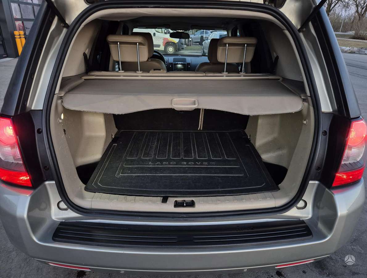 Land Rover 2012 — photo 24