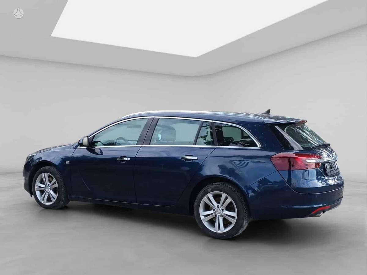 Opel Insignia 2014 — салон
