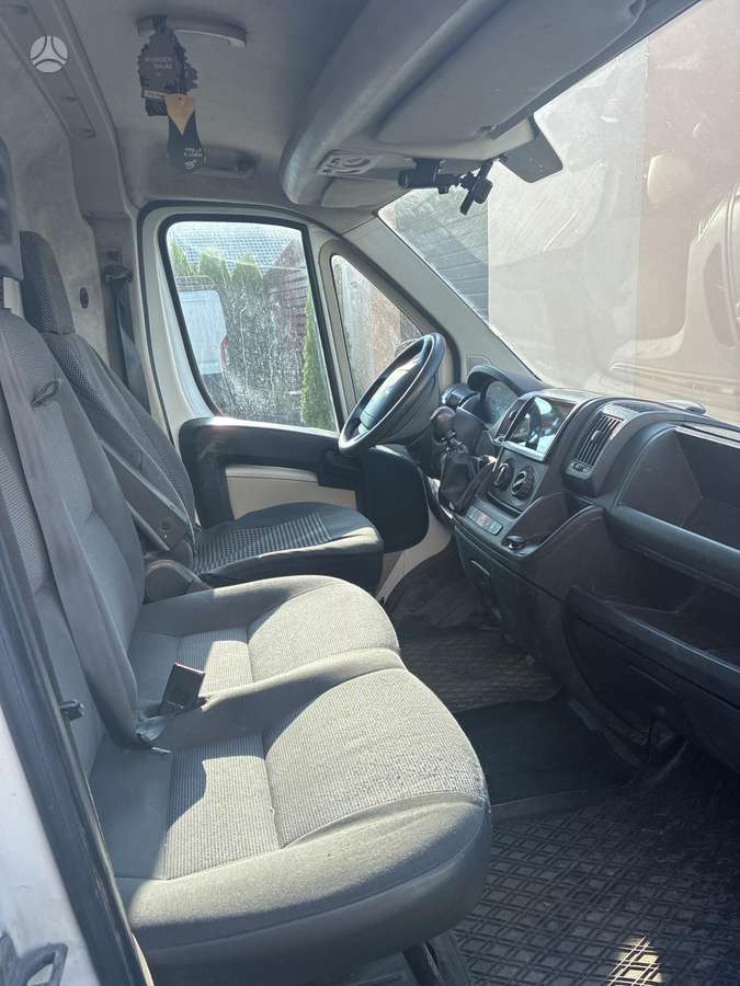 Peugeot Boxer 2012 — photo 7