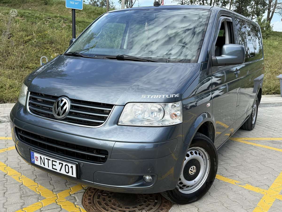 Volkswagen Multivan 2008 — салон