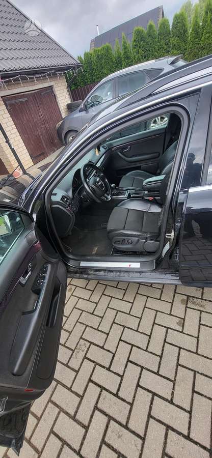 Audi S4 2005 — photo 6