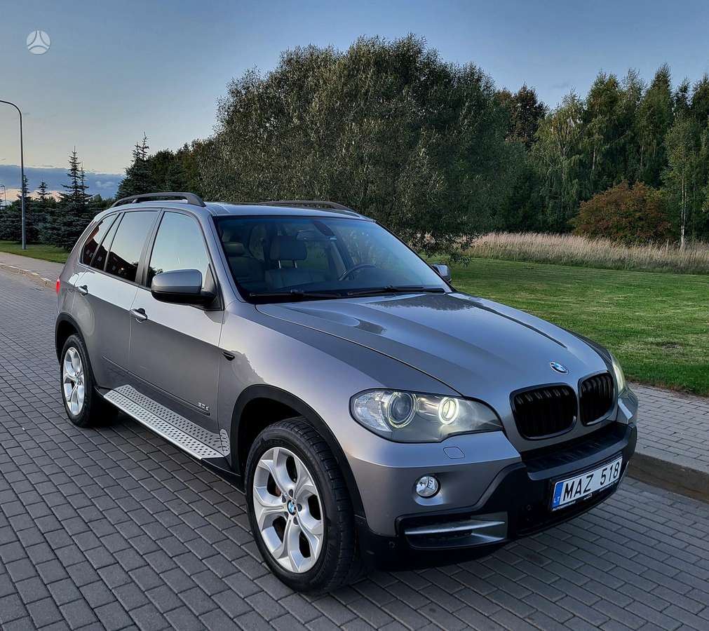 BMW X5 2007 — салон