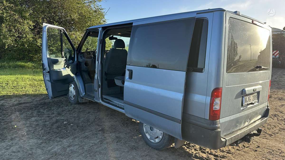 Ford Transit 2008 — engine 2198 cm³, 131 HP (96kW)