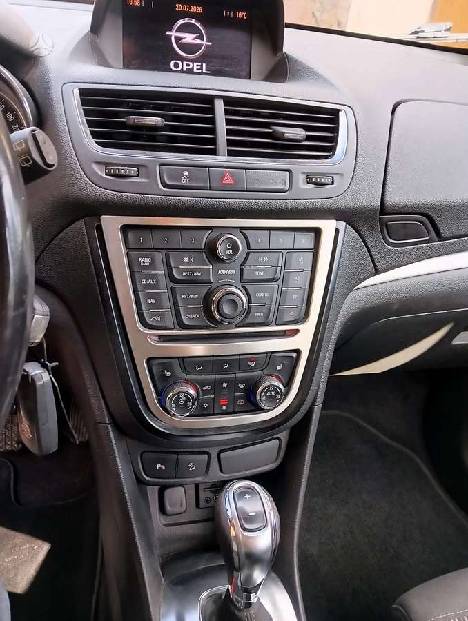 Opel Mokka 2013 — фото 10