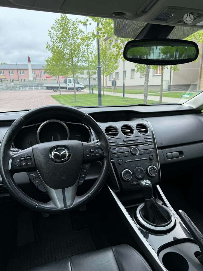 Mazda CX-7 2011 — двигун 2184 cm³, 173 HP (127kW)