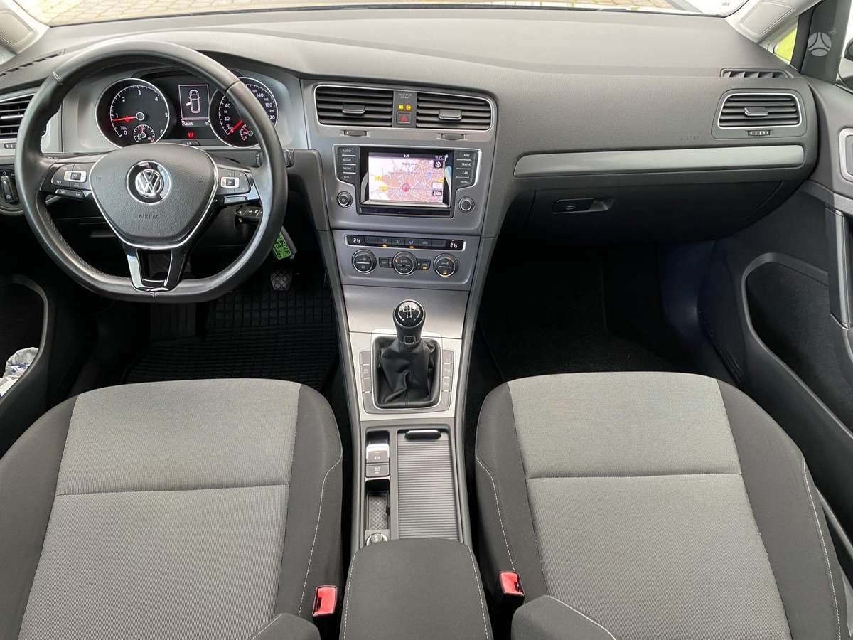 Volkswagen Golf 2013 — photo 10