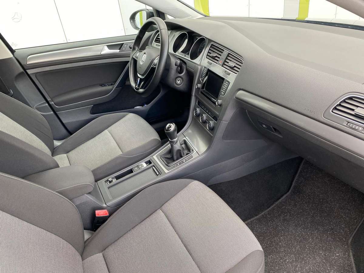 Volkswagen Golf 2013 — photo 11