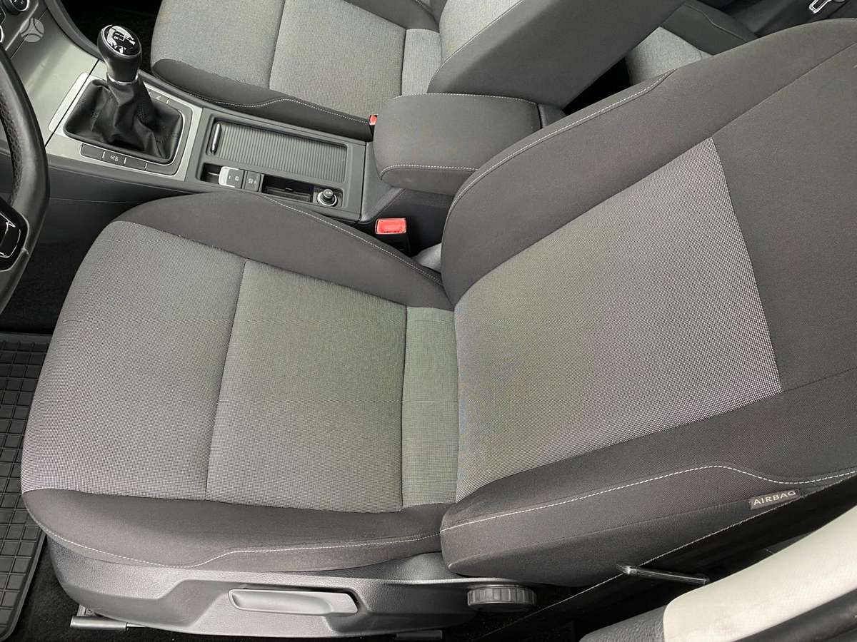 Volkswagen Golf 2013 — photo 12