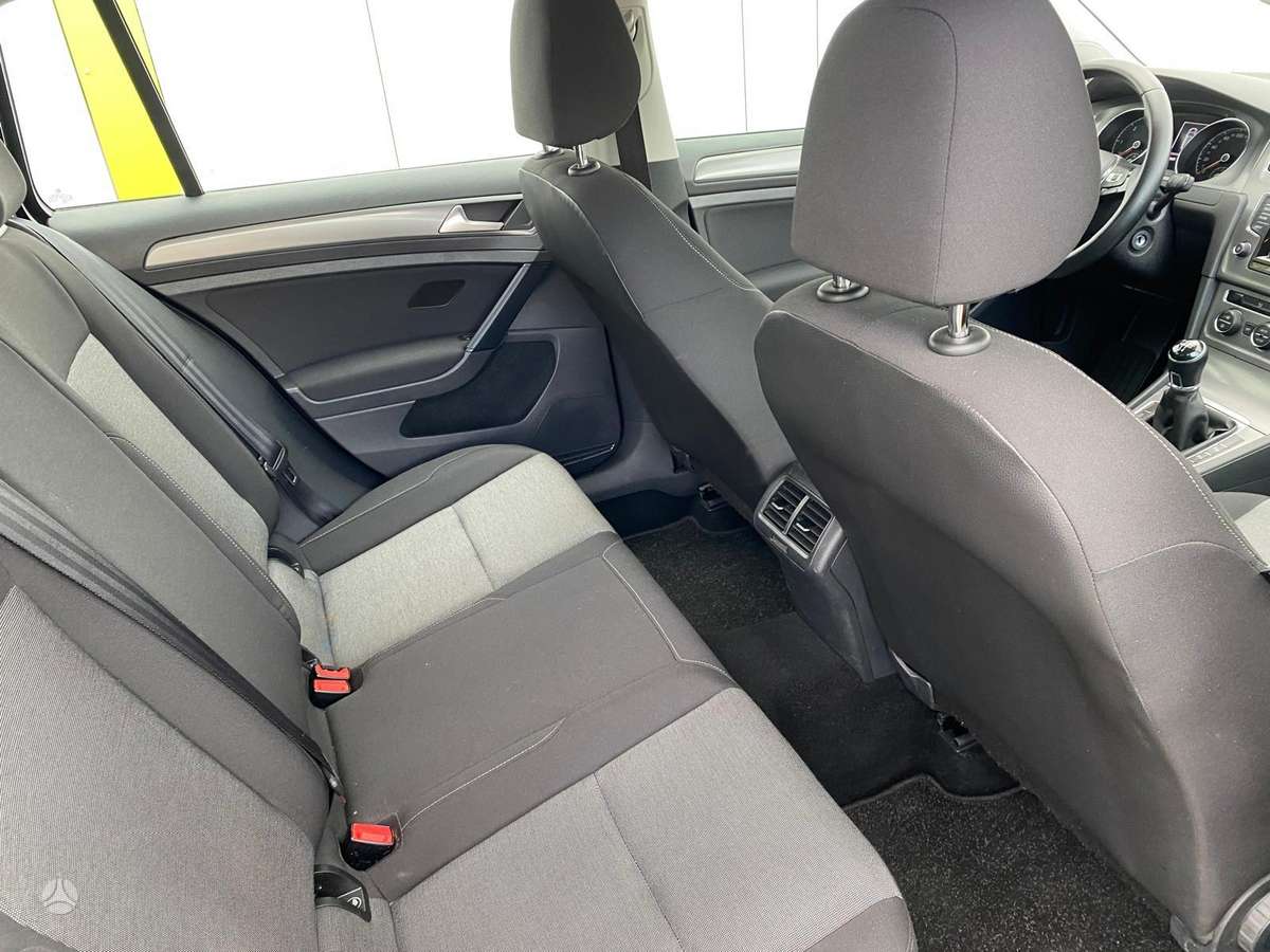 Volkswagen Golf 2013 — photo 18