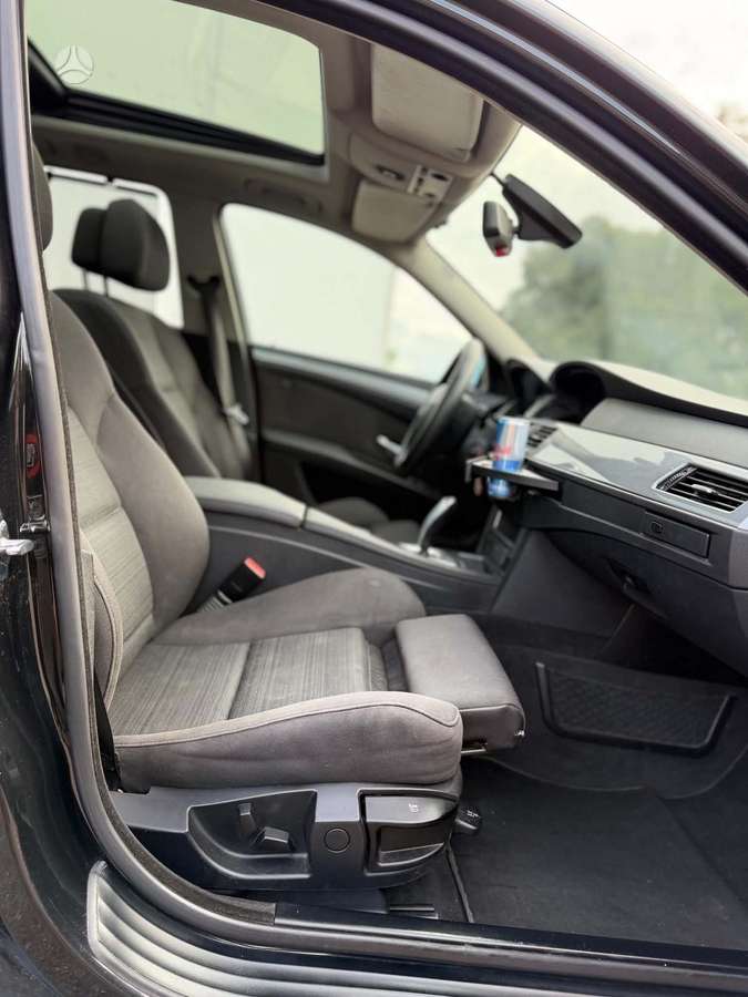 BMW 525 2007 — photo 24