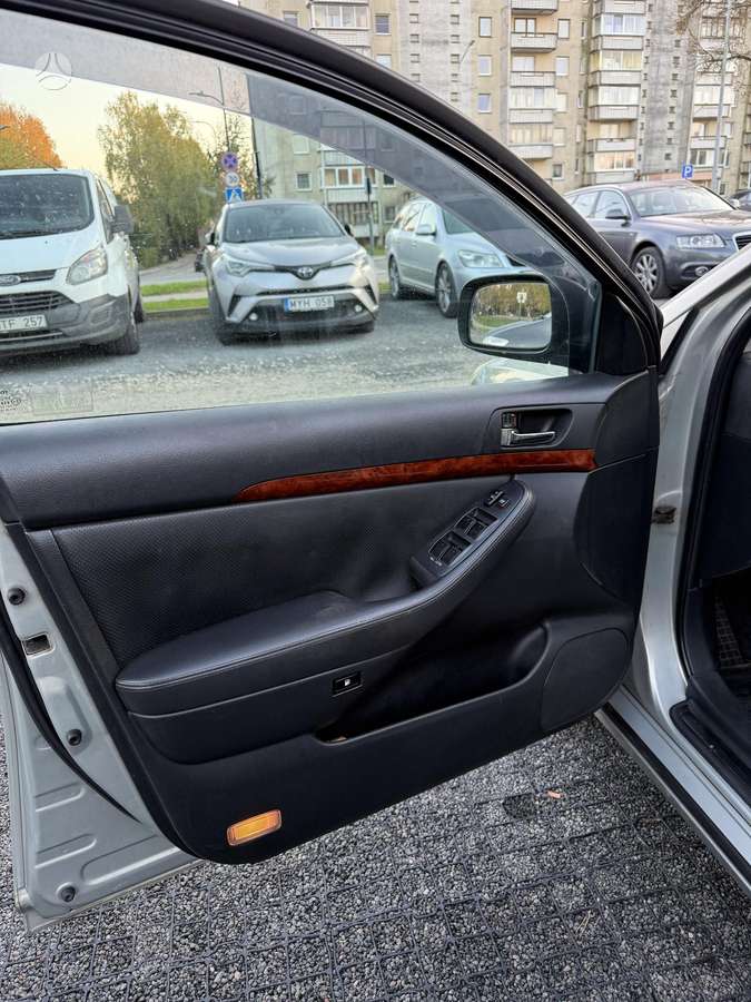 Toyota Avensis 2006 — photo 12