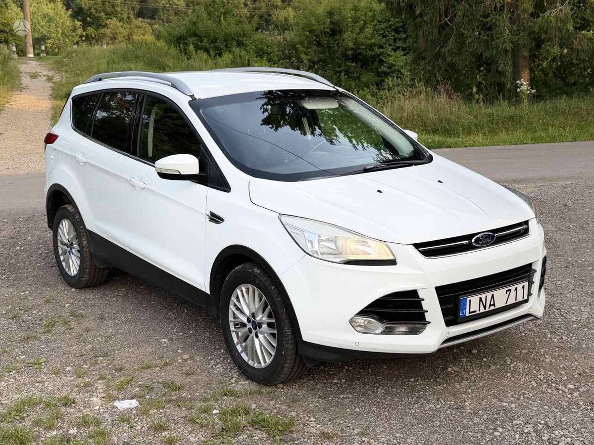 Ford Kuga 2013 — photo 12