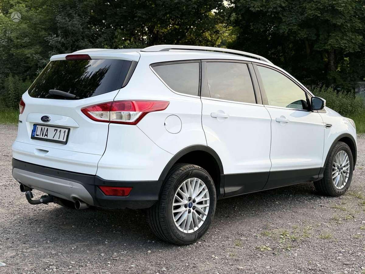 Ford Kuga 2013 — photo 13