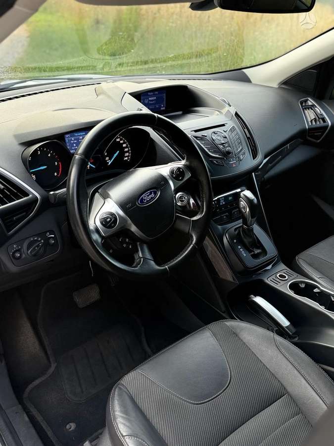 Ford Kuga 2013 — photo 20