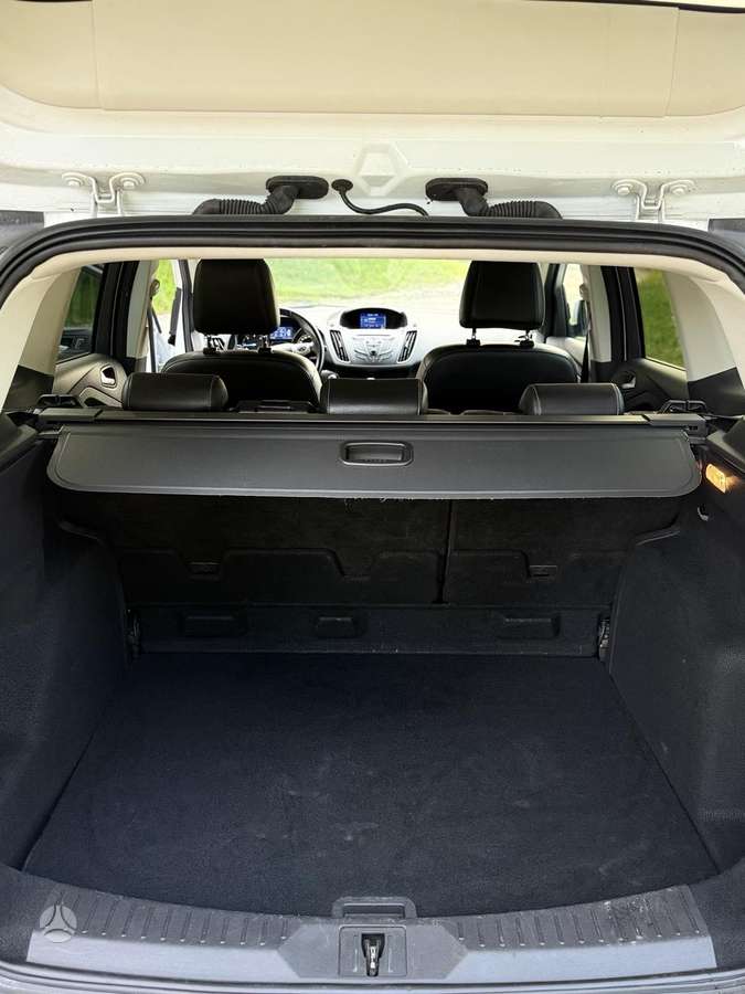 Ford Kuga 2013 — photo 24