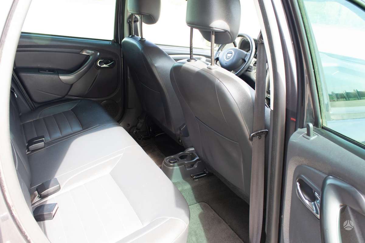 Dacia Duster 2015 — photo 13