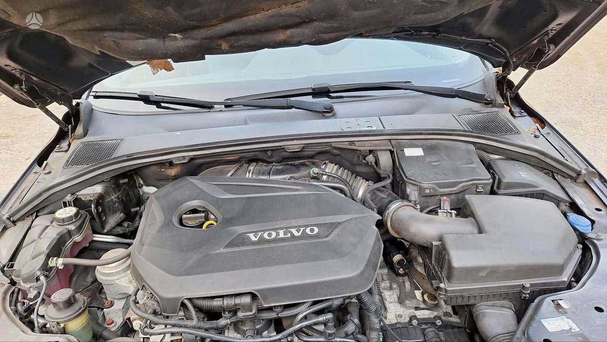 Volvo V70 2014 — photo 21
