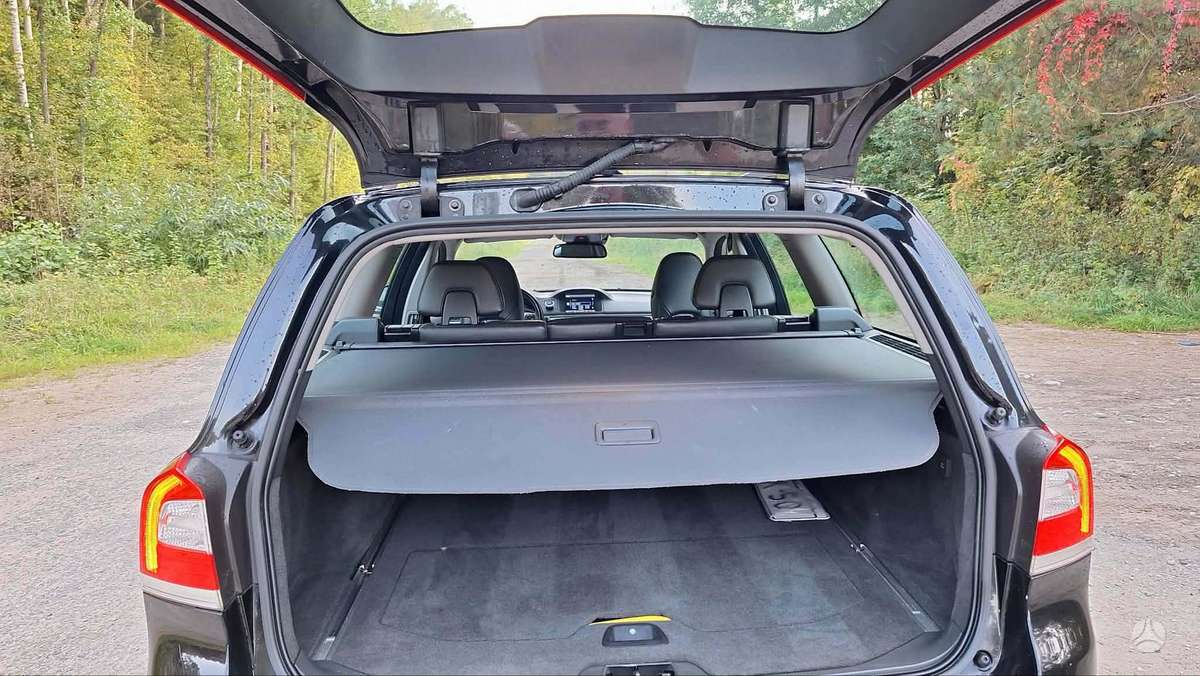 Volvo V70 2014 — photo 8
