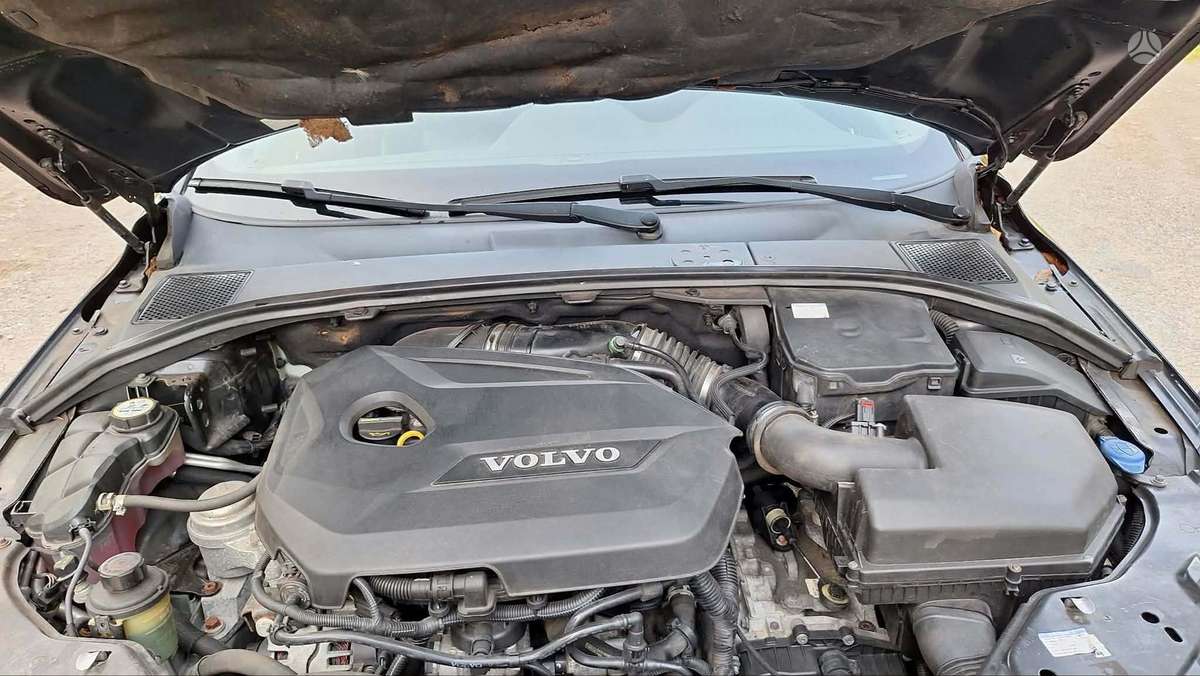 Volvo V70 2014 — photo 9