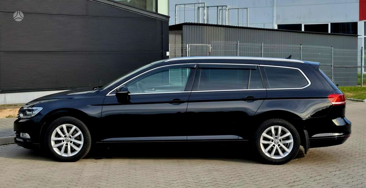 Volkswagen Passat 2015 — салон