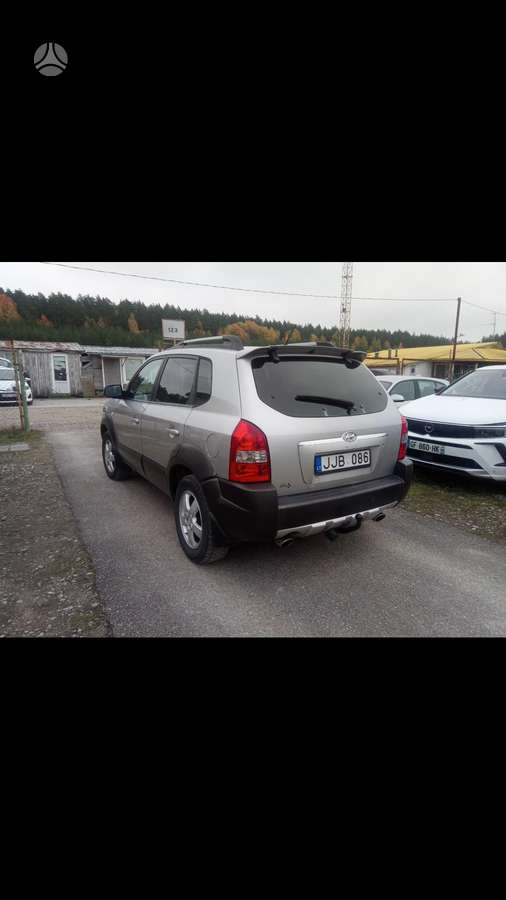 Hyundai Tucson 2006 — engine 1991 cm³, 140 HP (103kW)