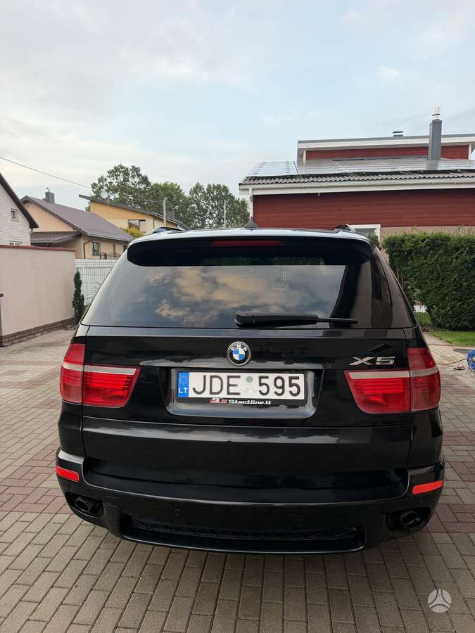 BMW X5 2008 — двигун 2993 cm³, 286 HP (210kW)