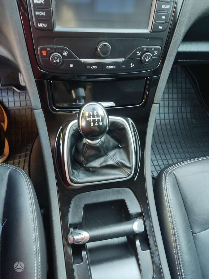 Ford S-MAX 2013 — photo 8