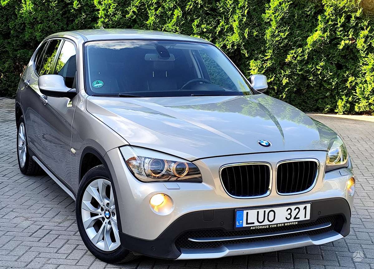 BMW X1 2010 — photo 13