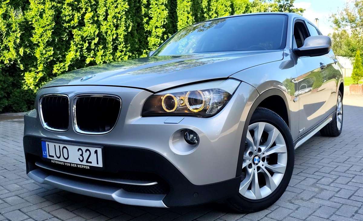 BMW X1 2010 — engine 2000 cm³, 150 HP (110kW)