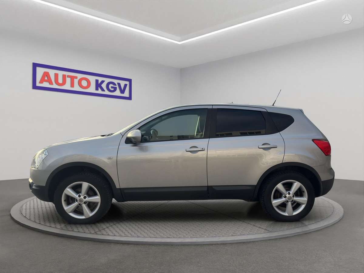 Nissan Qashqai 2008 — вигляд ззаду