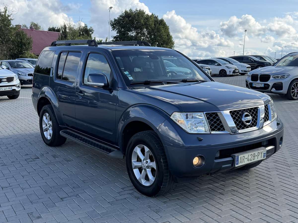 Nissan Pathfinder 2007 — engine 2488 cm³, 171 HP (126kW)