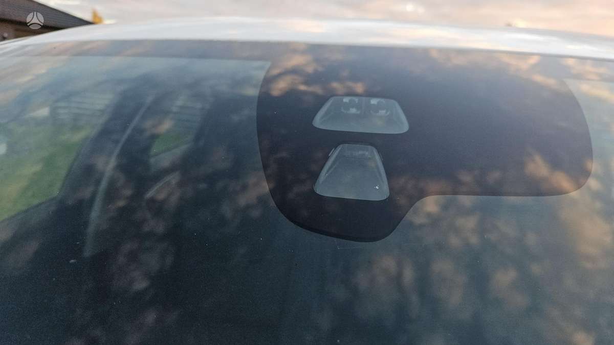 Volvo V60 2014 — photo 31