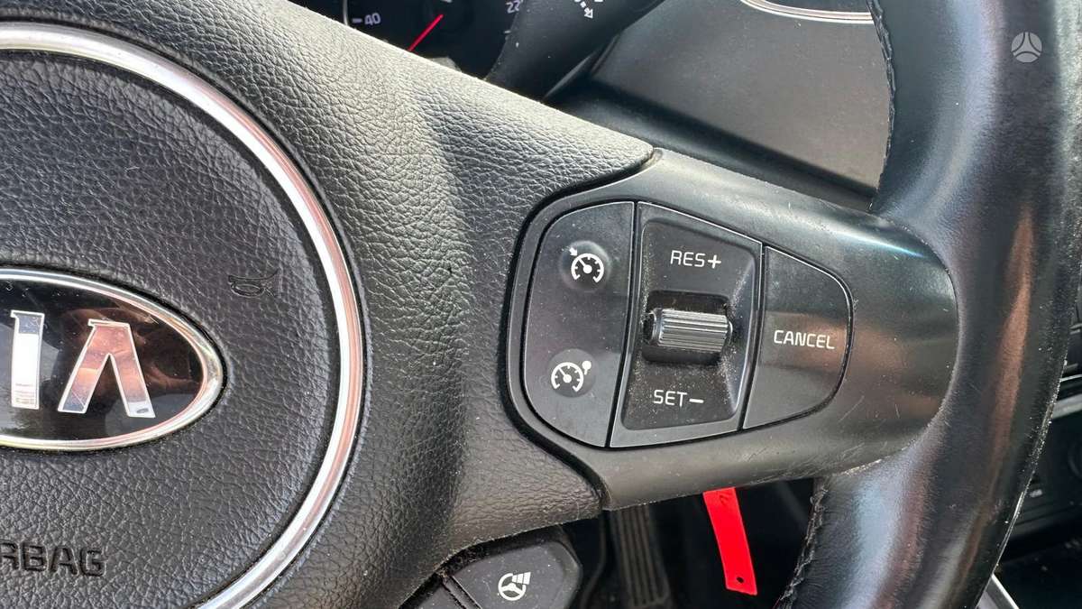 Kia Carens 2014 — photo 26