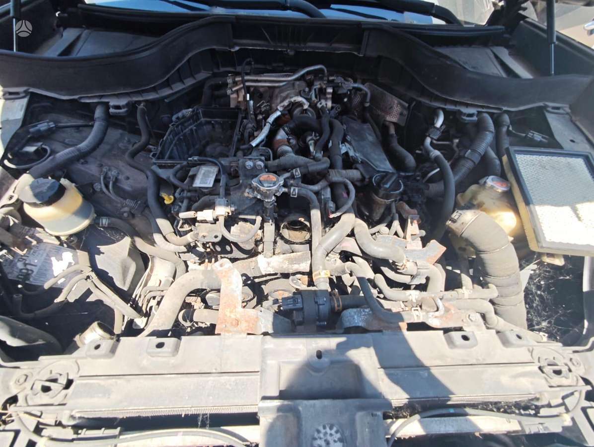 Infiniti FX30 2011 — photo 21