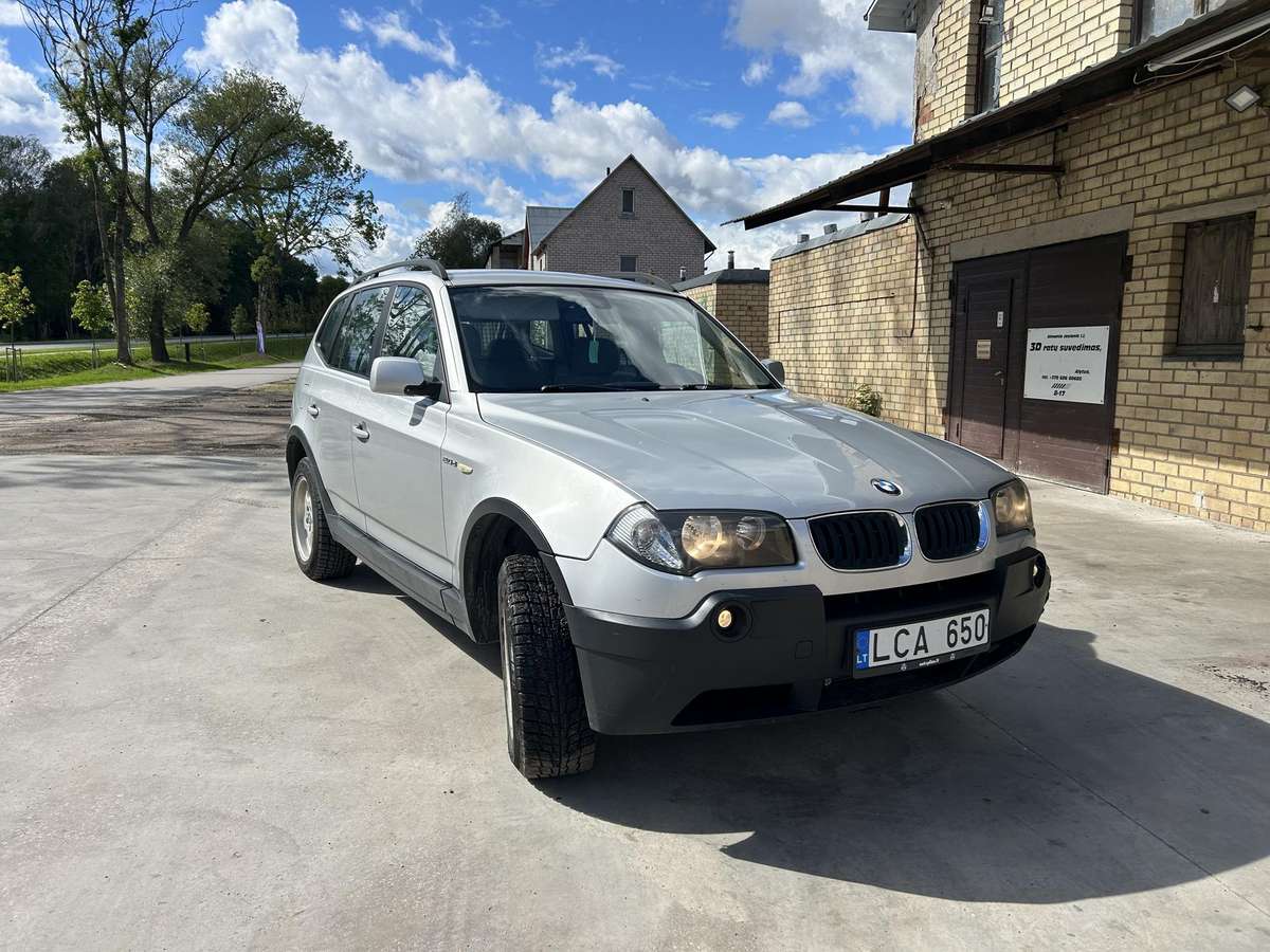 BMW X3 2006 — interior