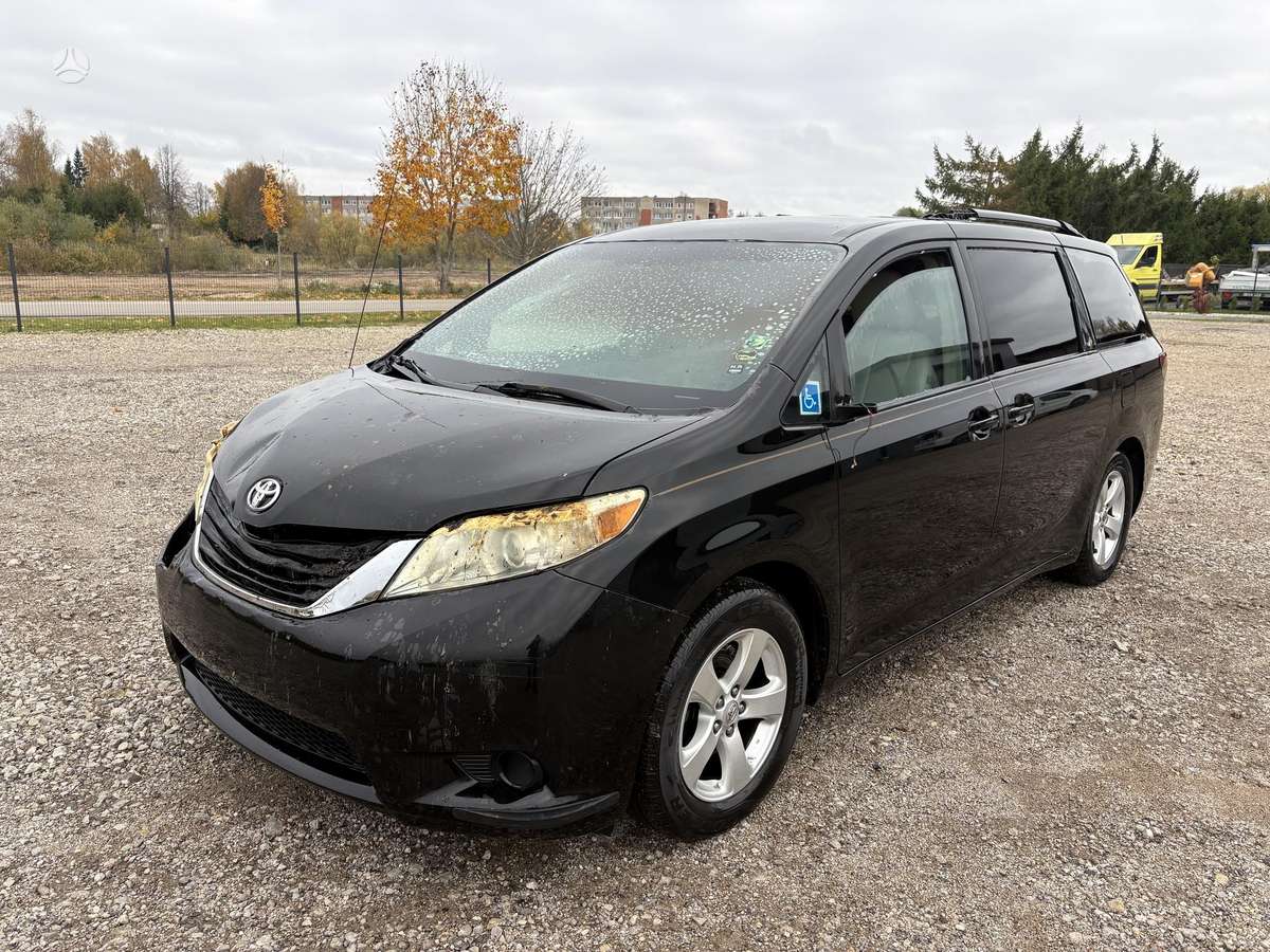 Toyota Sienna 2011 — vehicle for AFU Ukraine