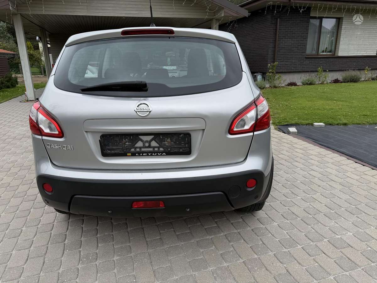 Nissan Qashqai 2010 — photo 9