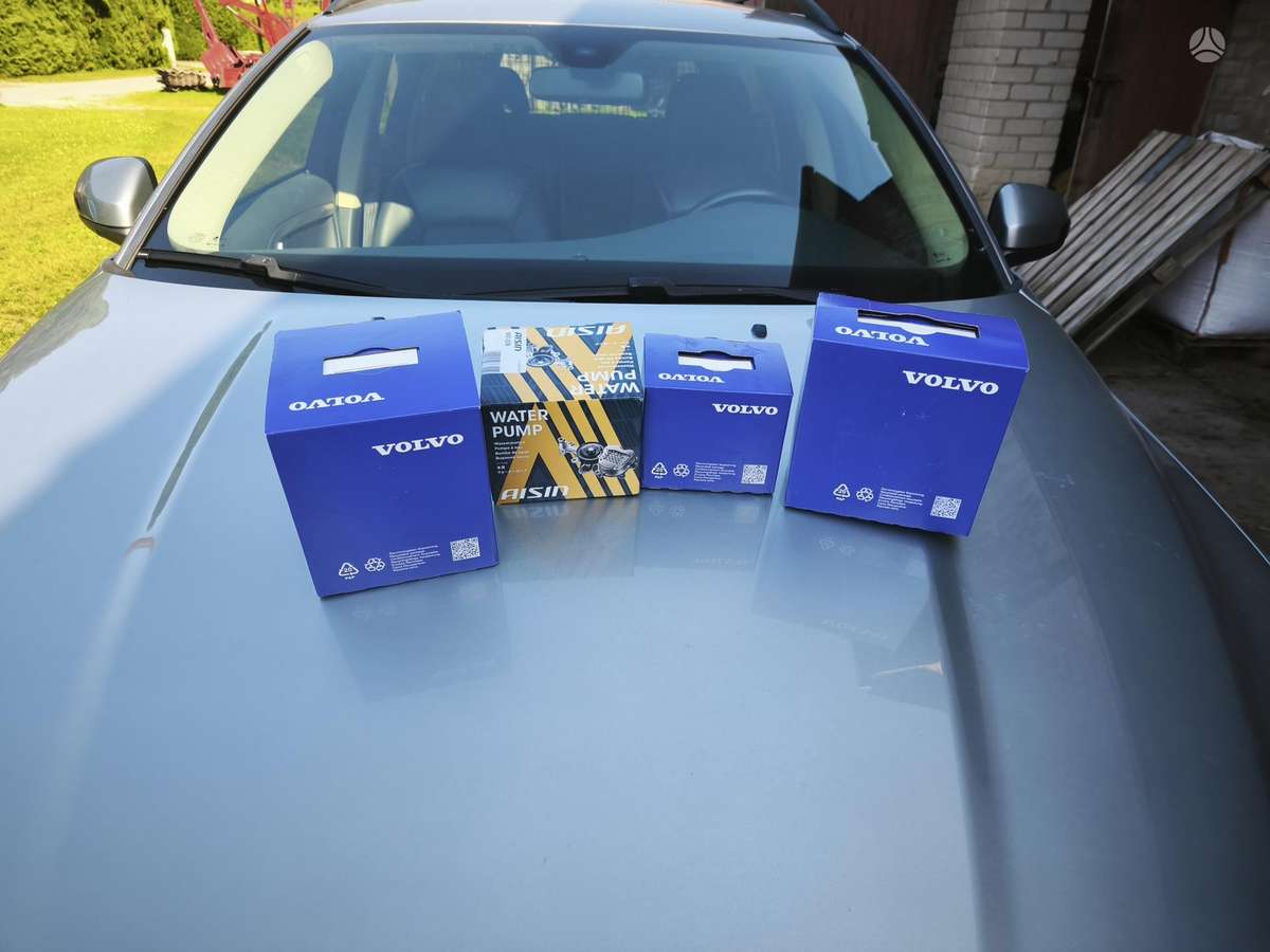 Volvo V70 2008 — photo 18