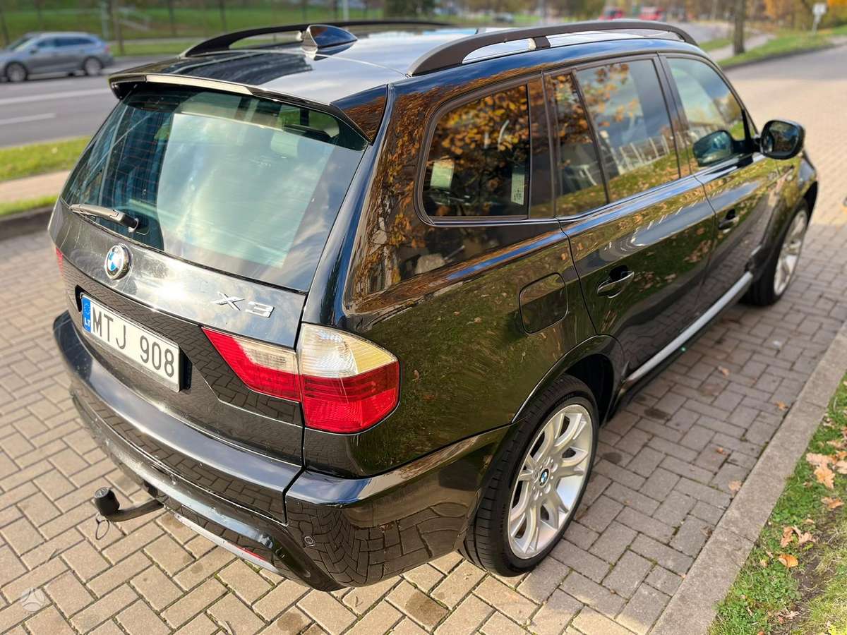 BMW X3 2010 — engine 2993 cm³, 218 HP (160kW)