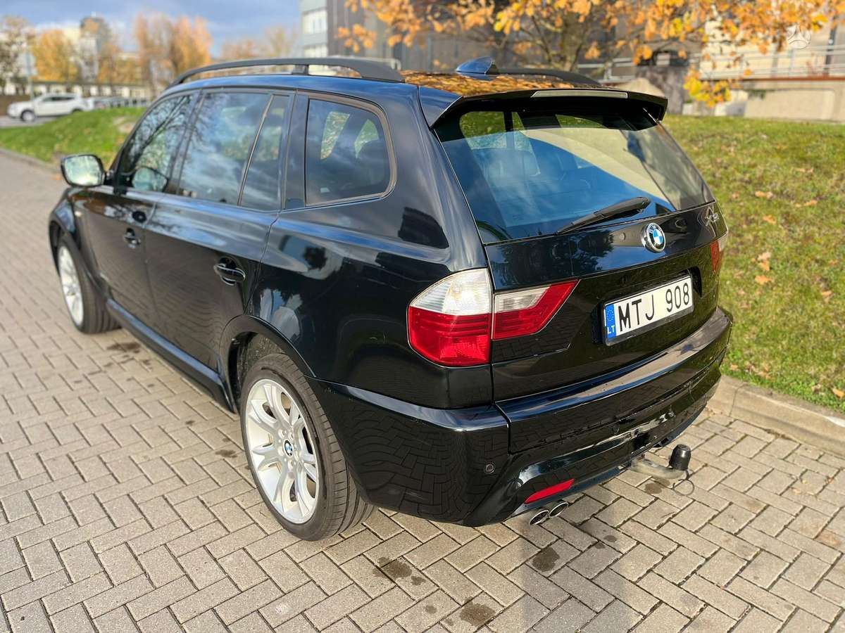 BMW X3 2010 — photo 6