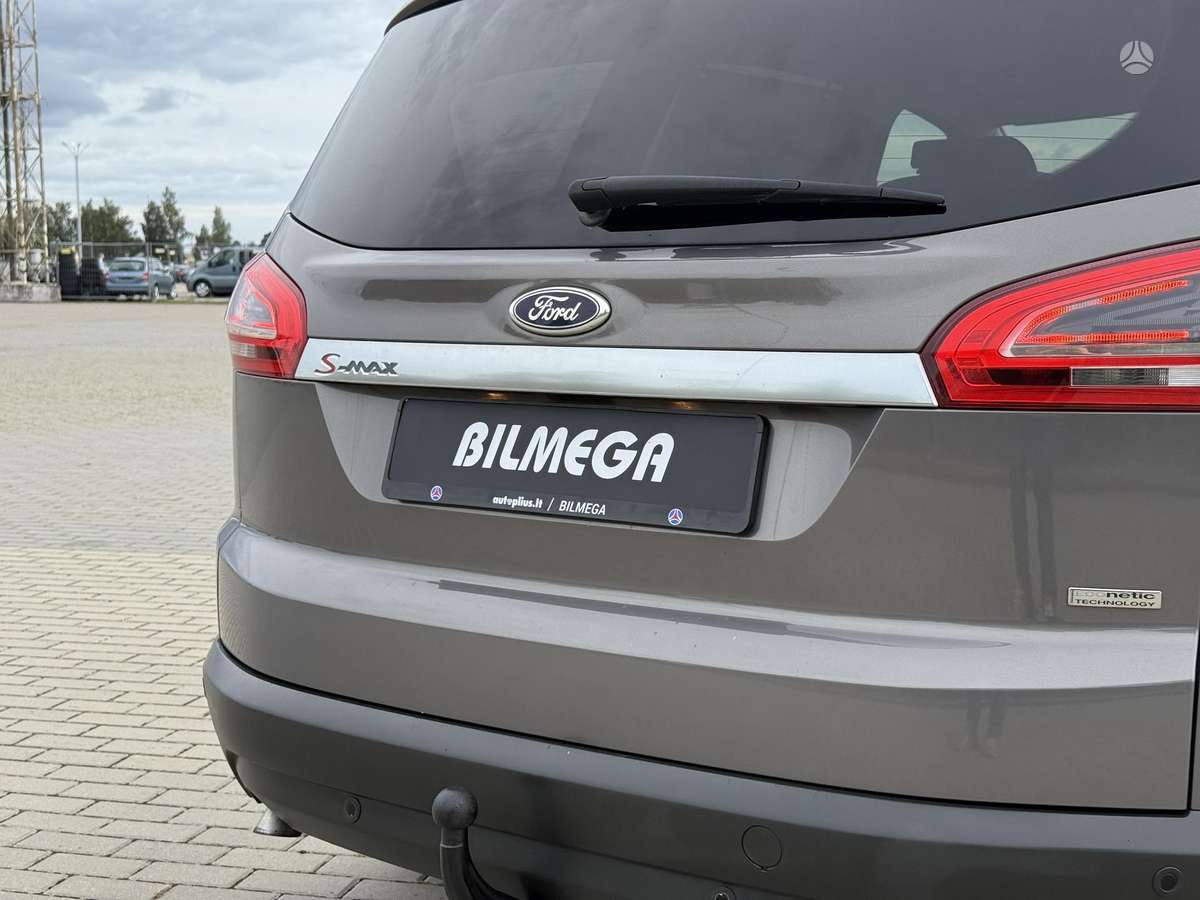 Ford S-MAX 2013 — photo 7