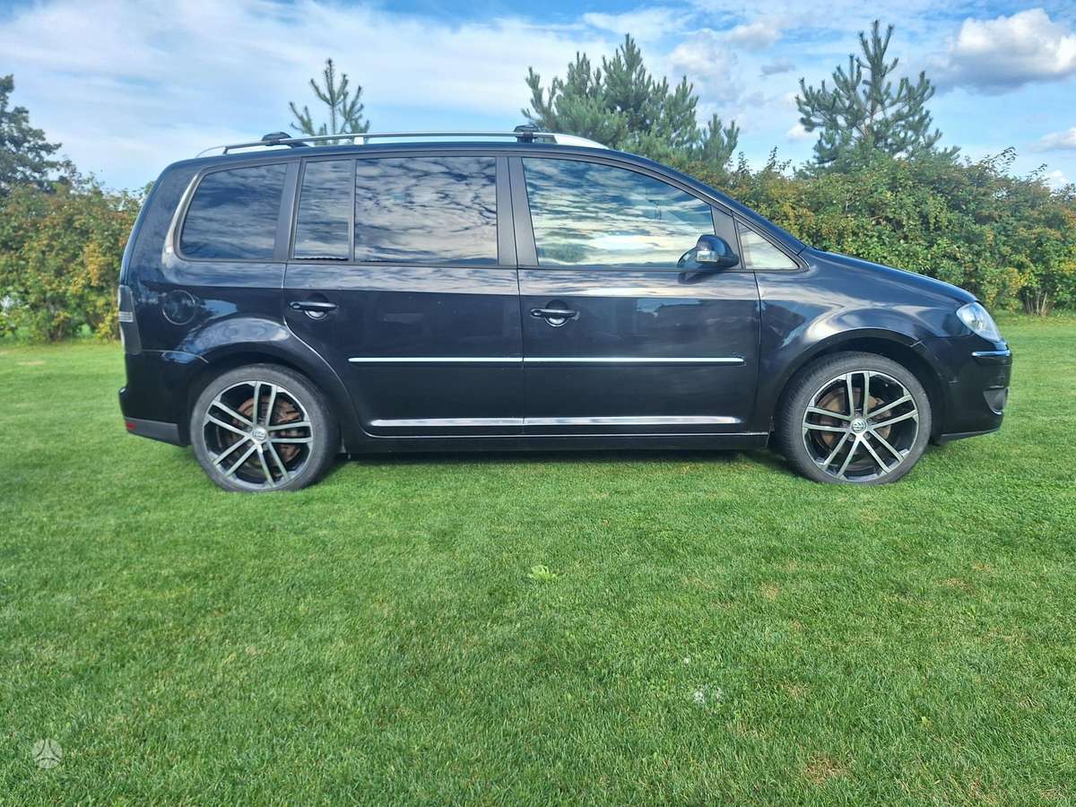 Volkswagen Touran 2007 — photo 6